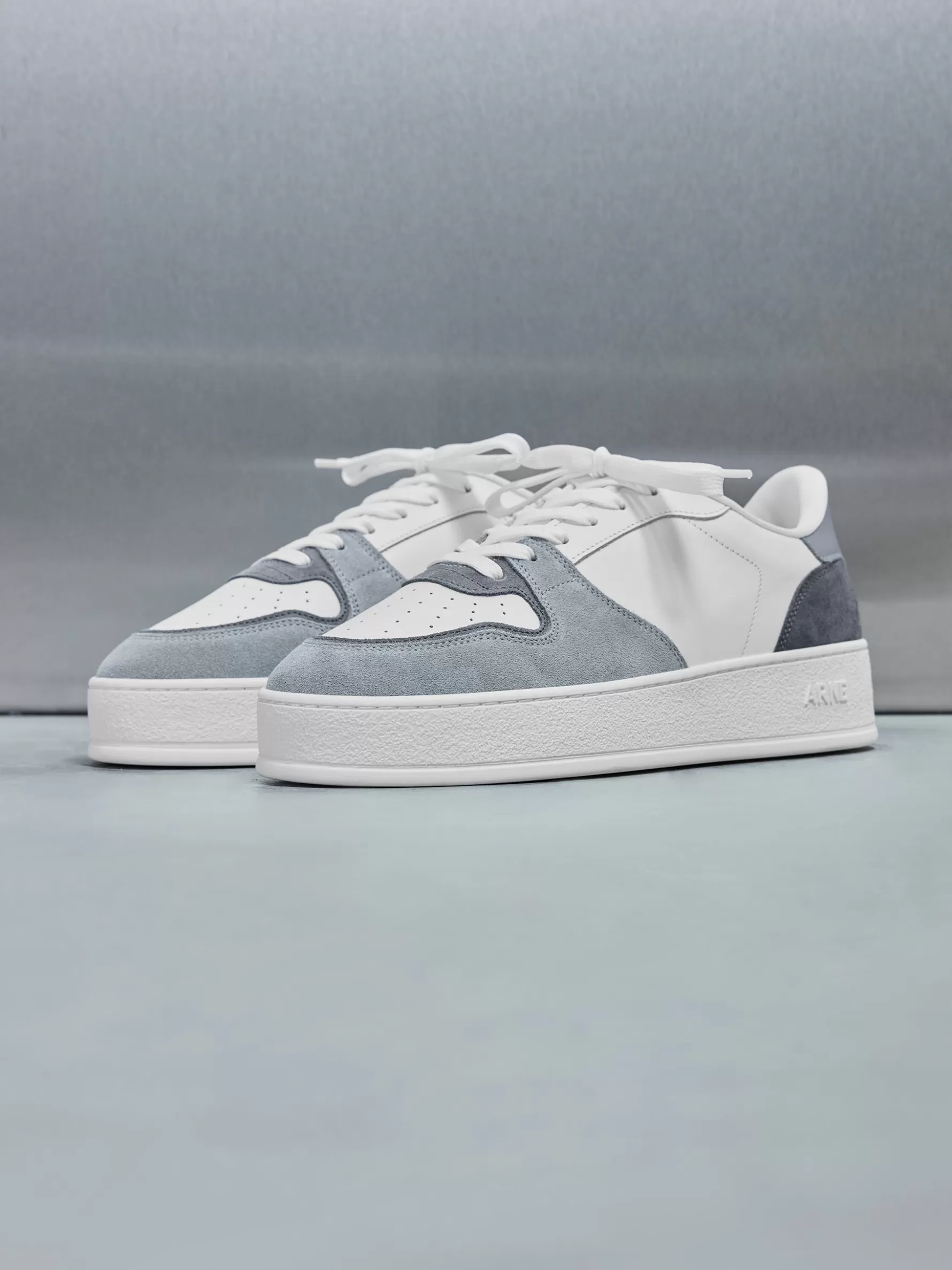 ARNE Arena Trainer - White Grey