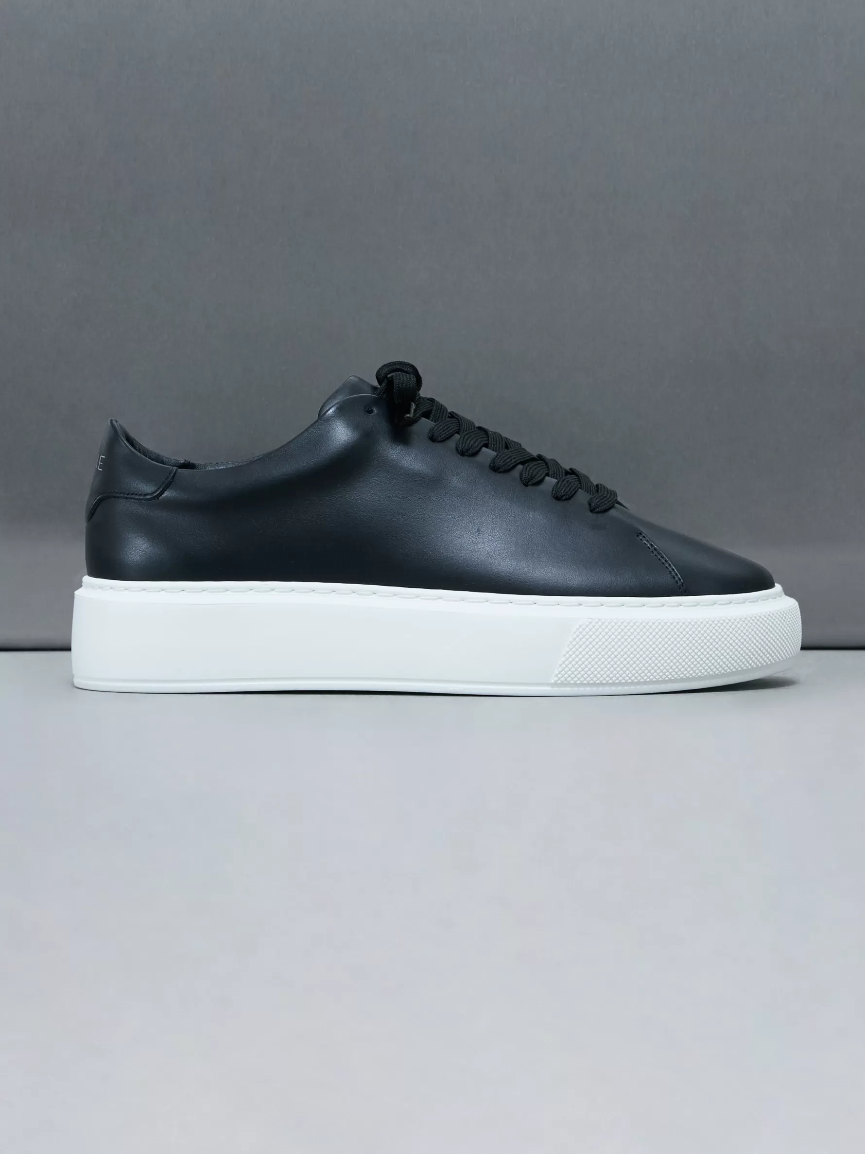 ARNE Basic Essential Leather Trainer -