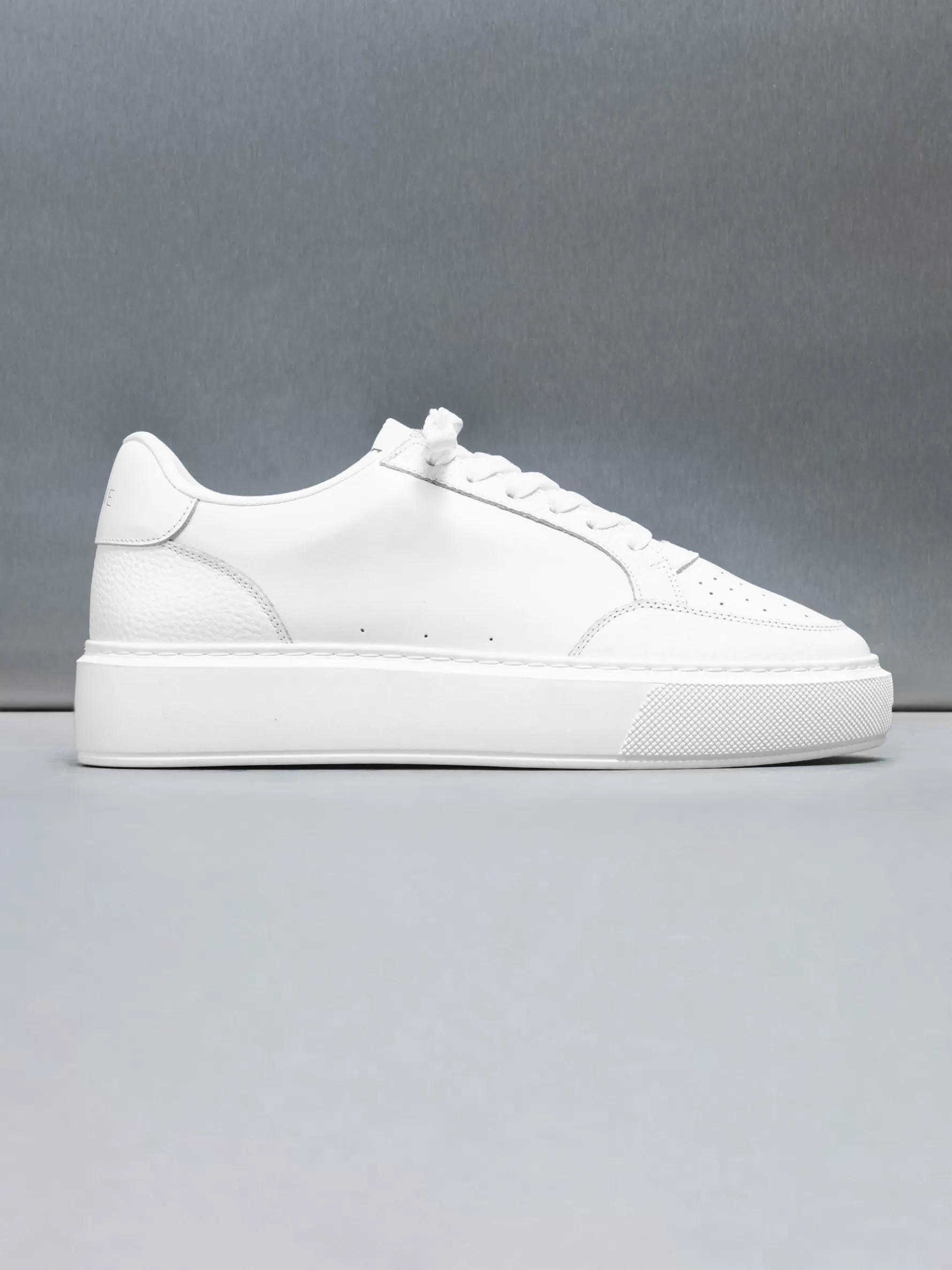 ARNE Court Trainer 2.0 - Triple White