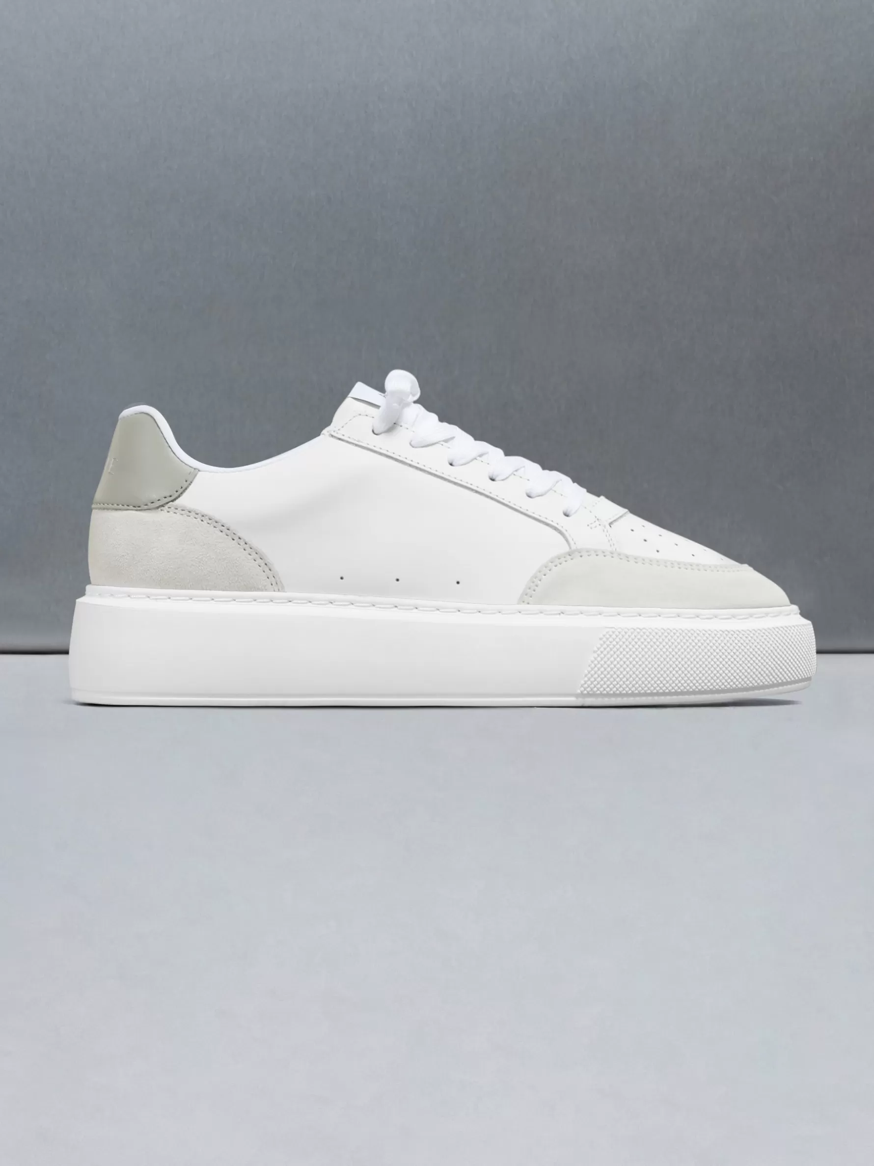 ARNE Court Trainer 2.0 - White Olive