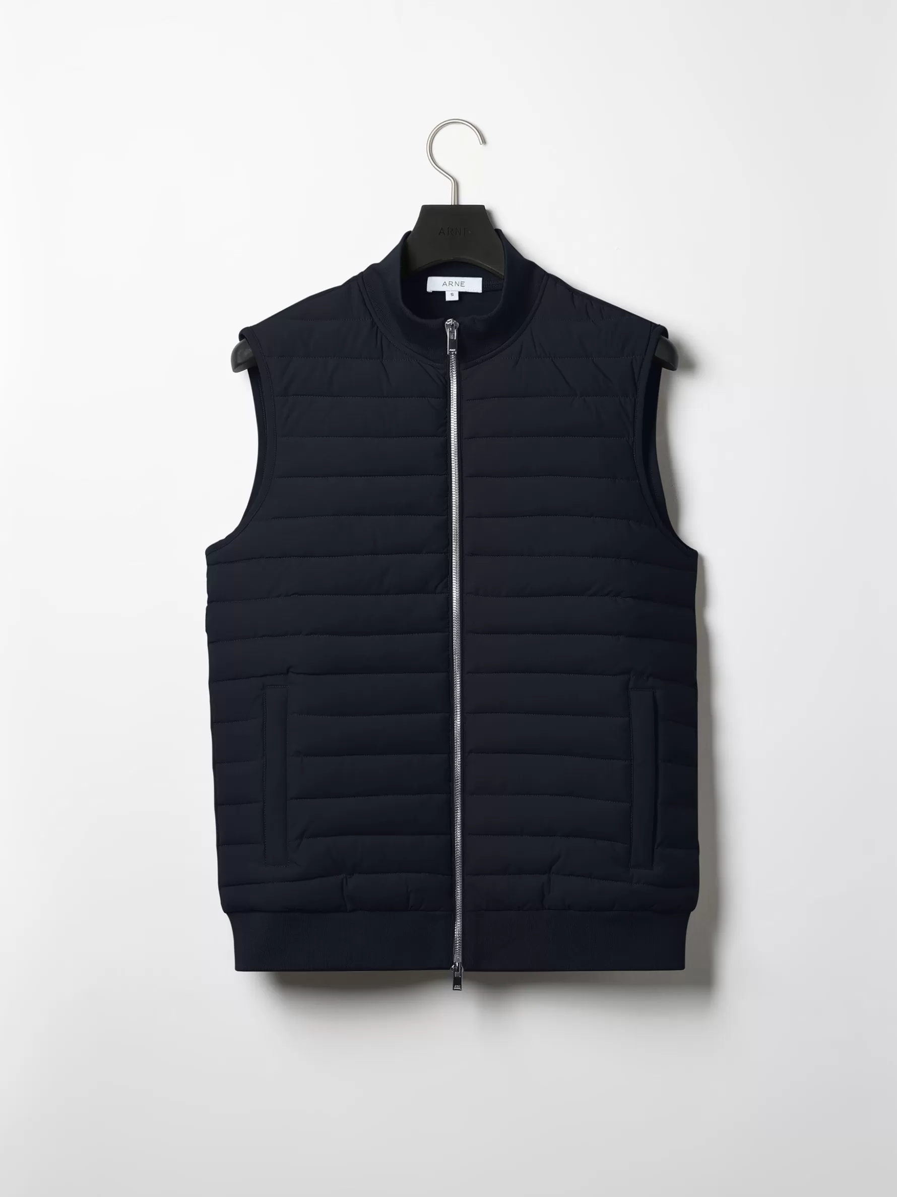 ARNE Hybrid Quilted Gilet -