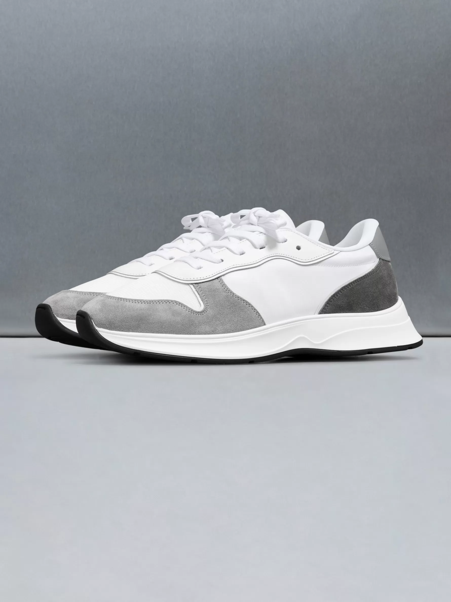 ARNE Hybrid Runner - White Grey