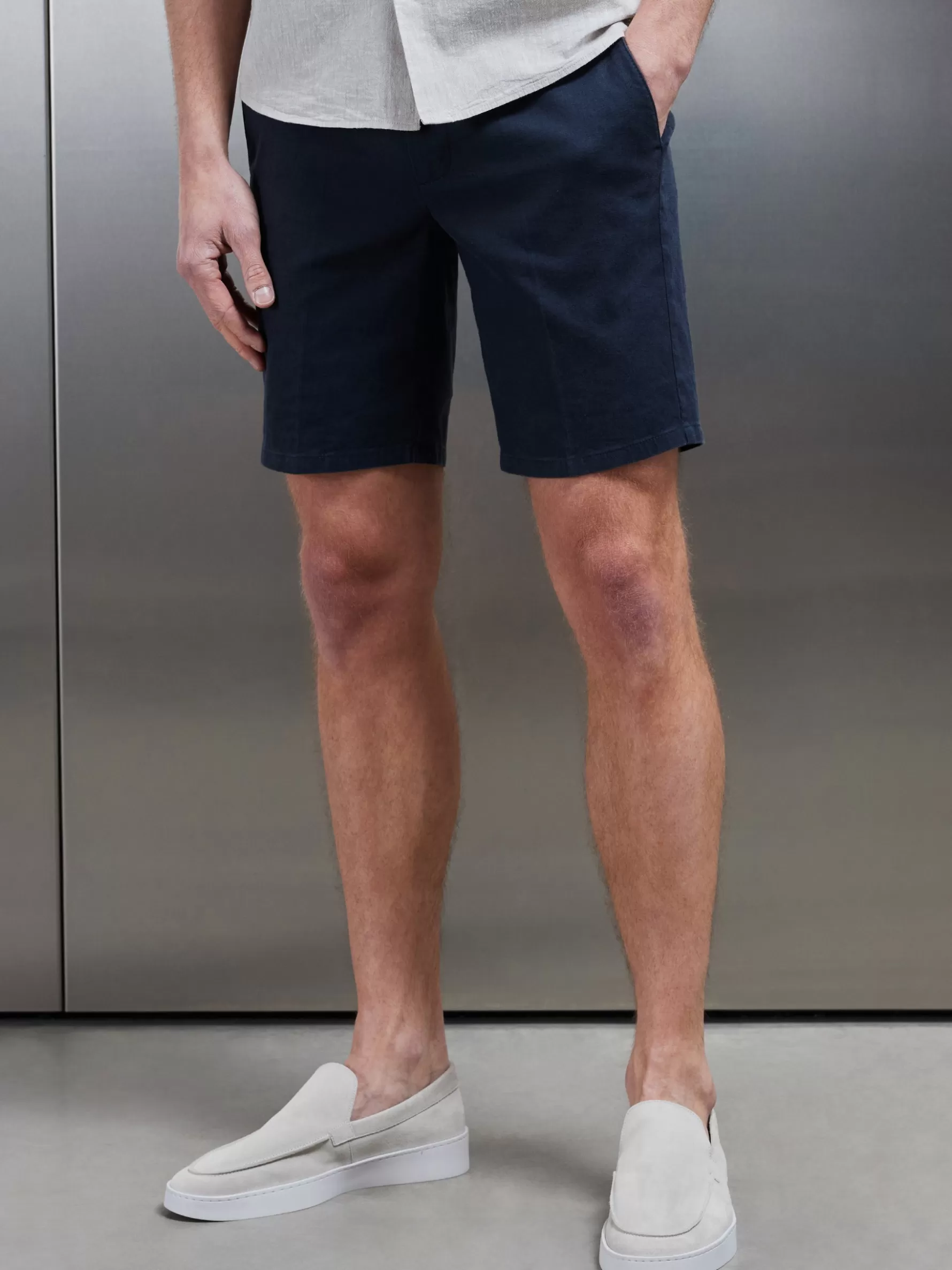 ARNE Linen Tailored Short -