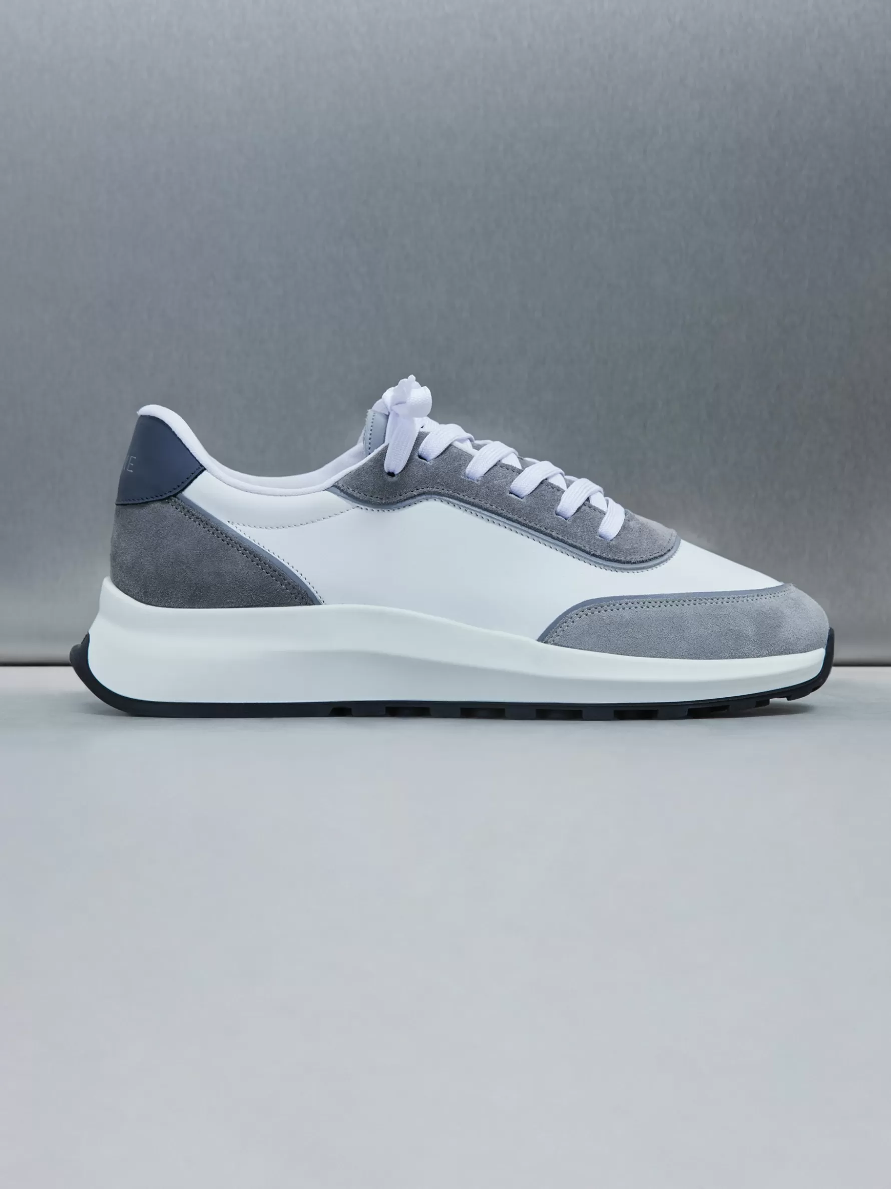 ARNE Low Runner - White Grey