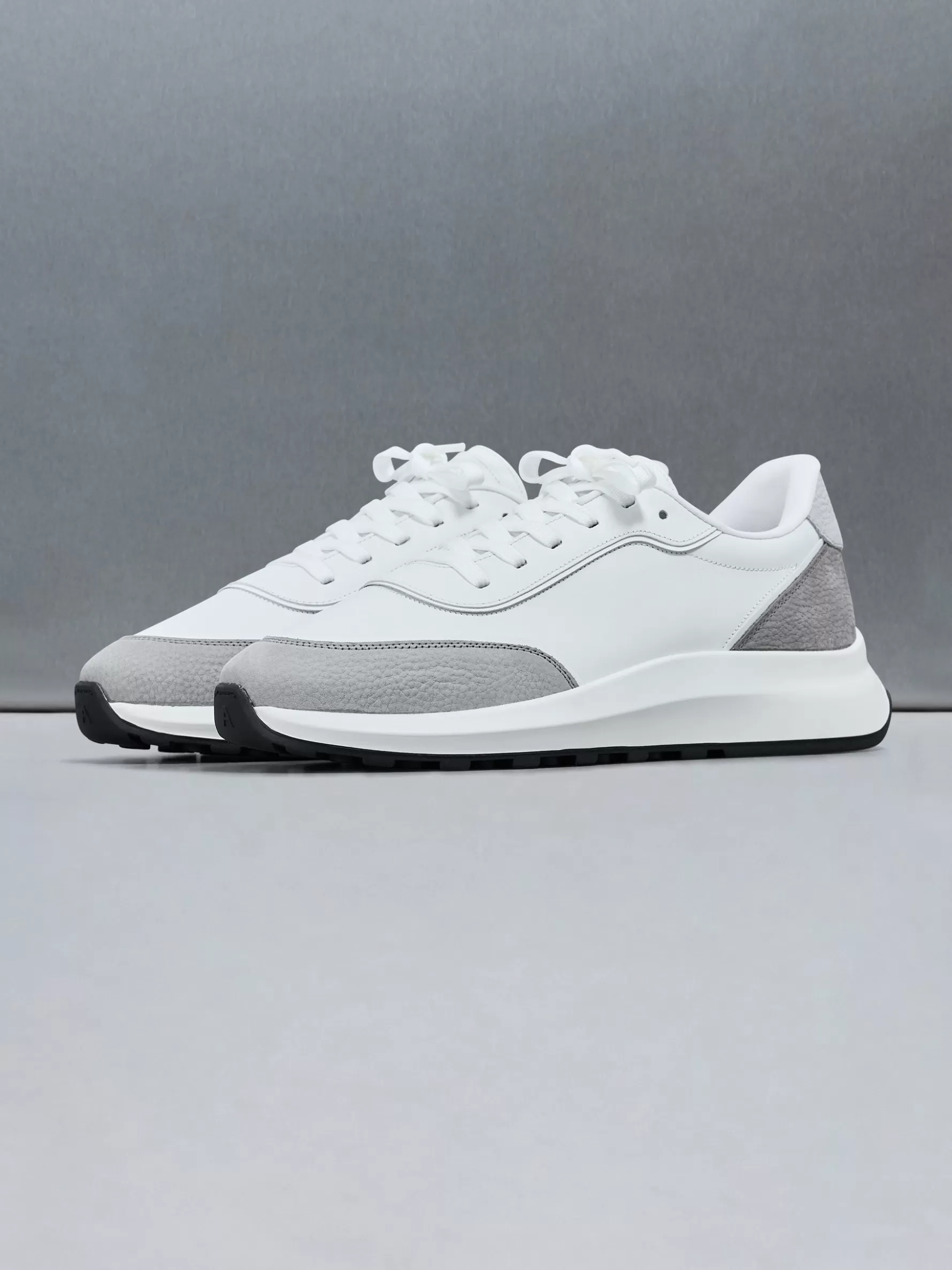 ARNE Low Runner - White Slate Grey