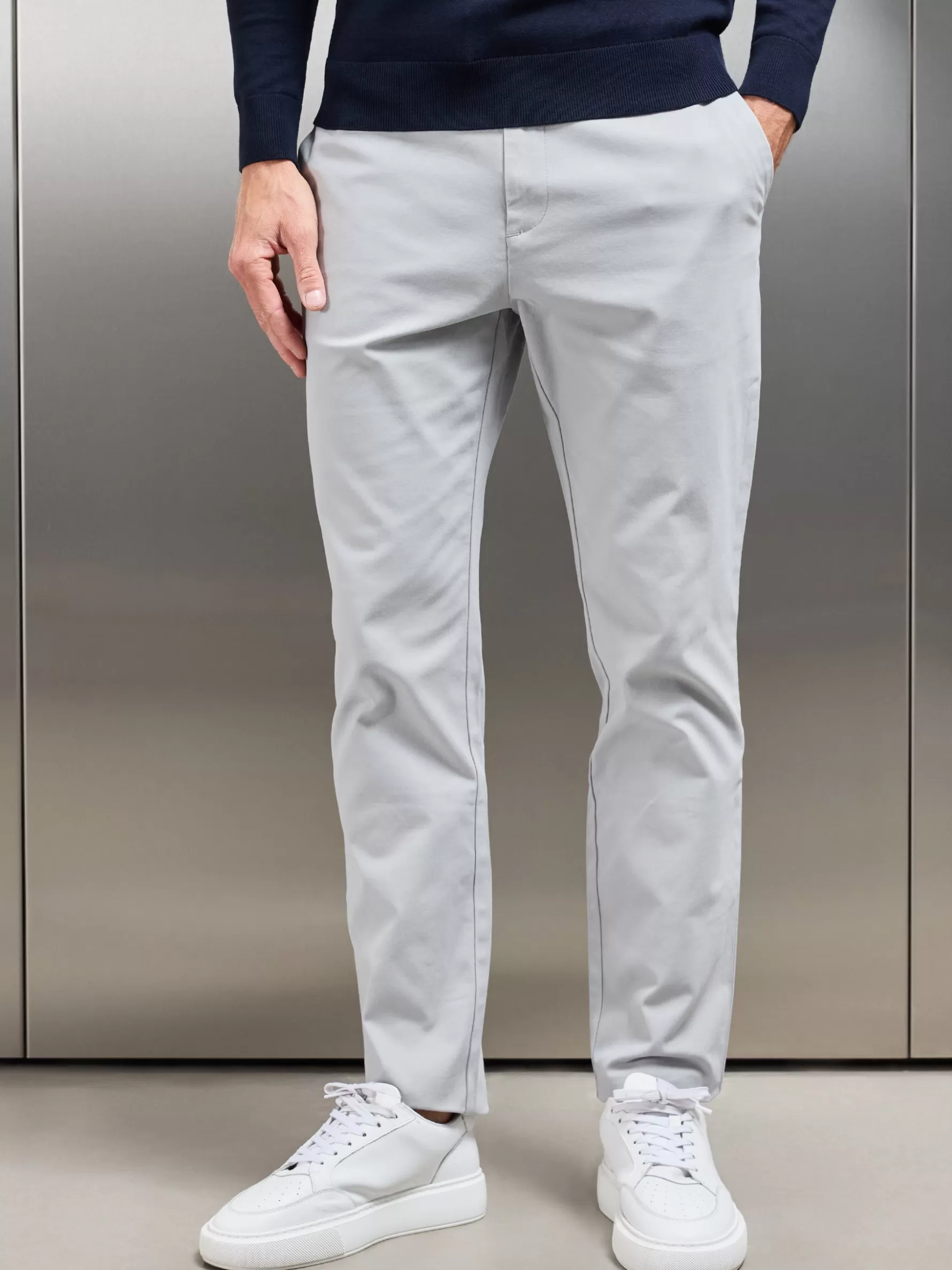 ARNE Relaxed Fit Chino Trouser - Mid Grey