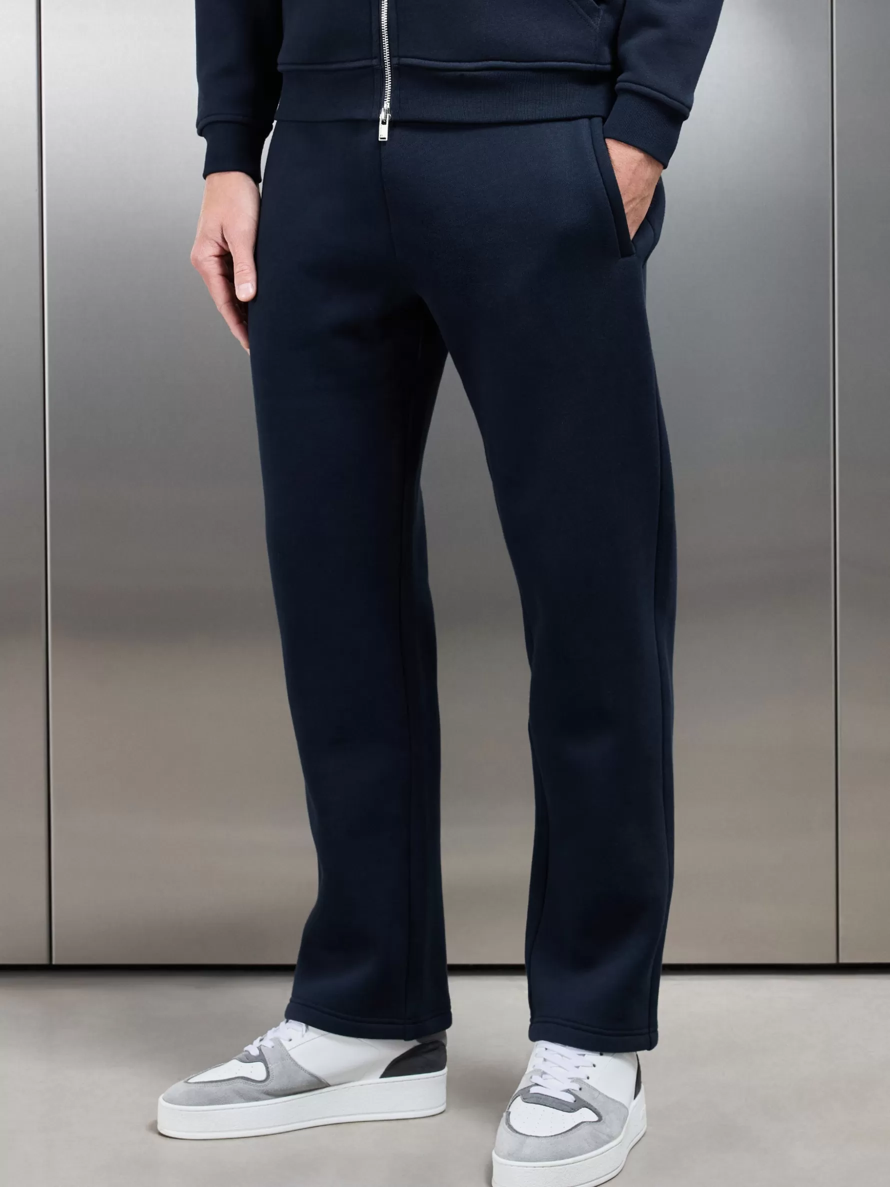 ARNE Relaxed Fit Straight Leg Jogger -