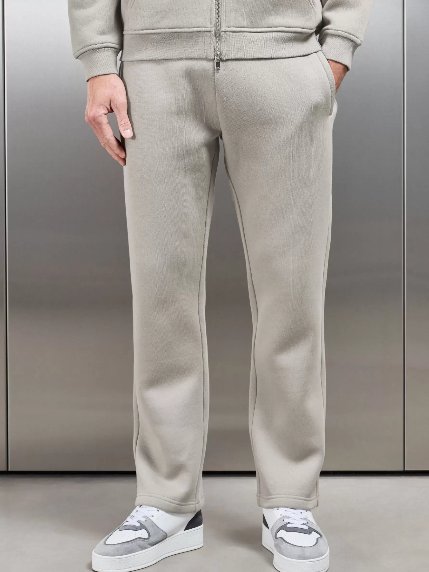 ARNE Relaxed Fit Straight Leg Jogger -