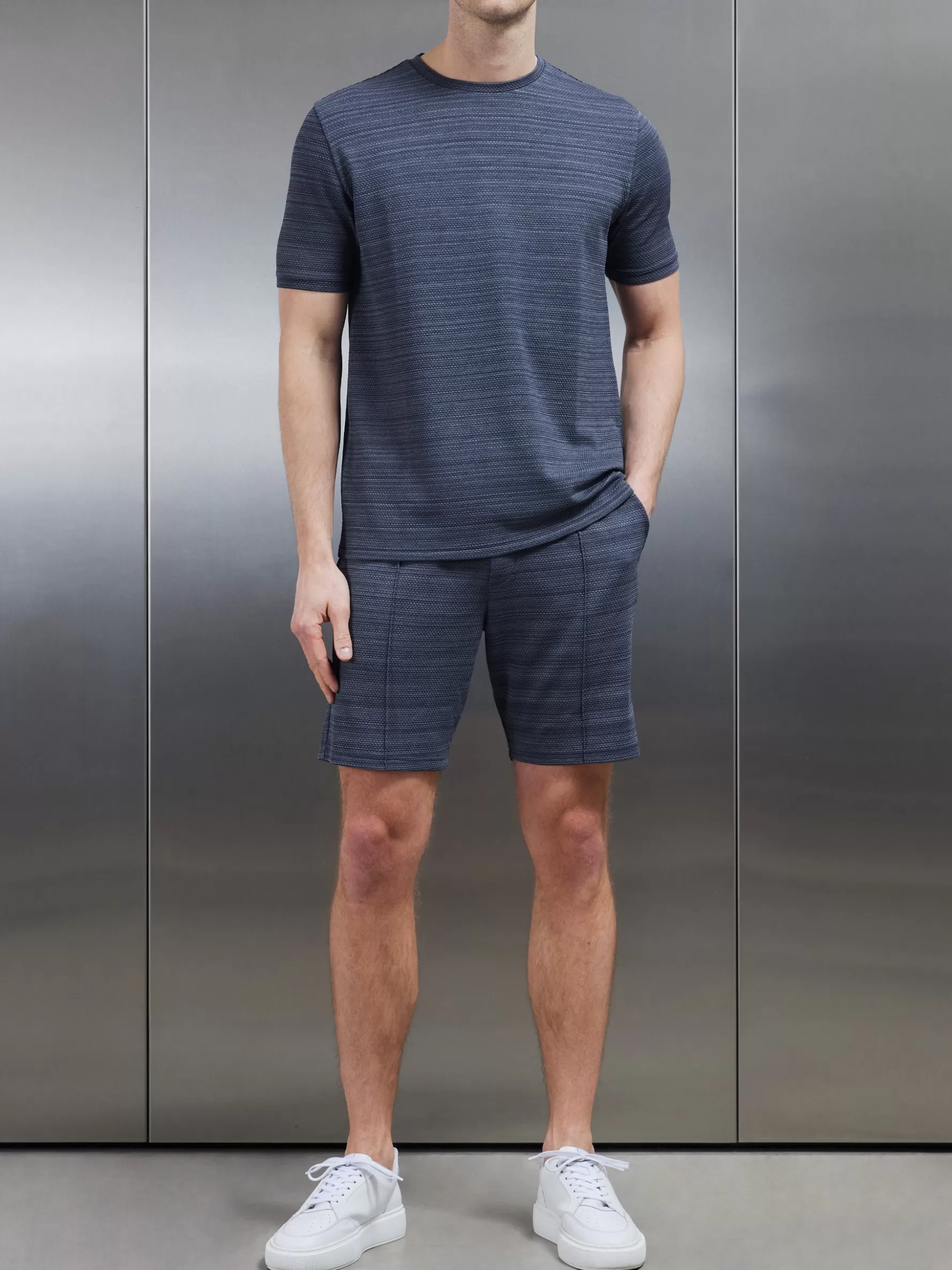 ARNE Sacra Short -