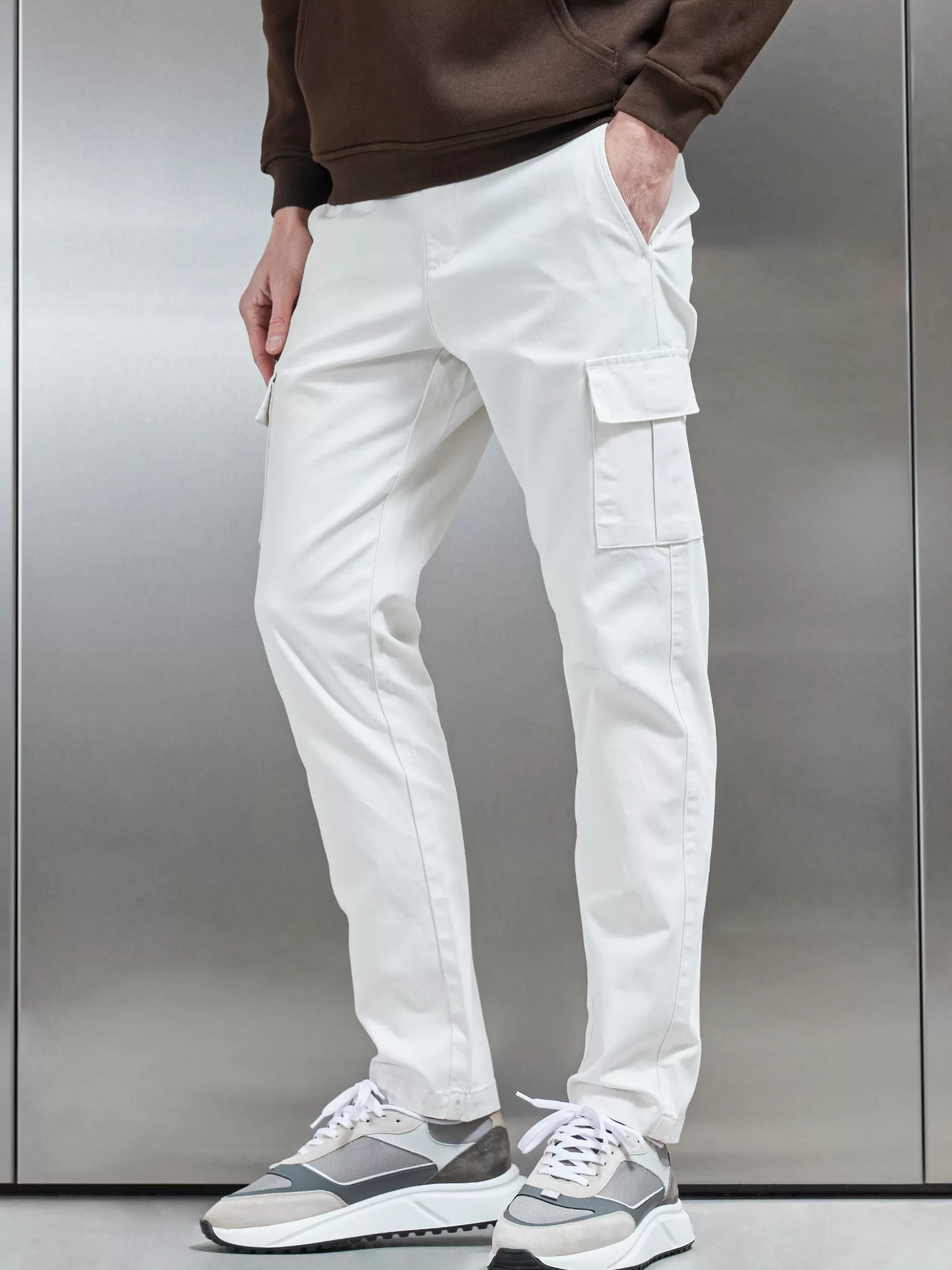 ARNE Smart Relaxed Cotton Cargo Pant - Off White