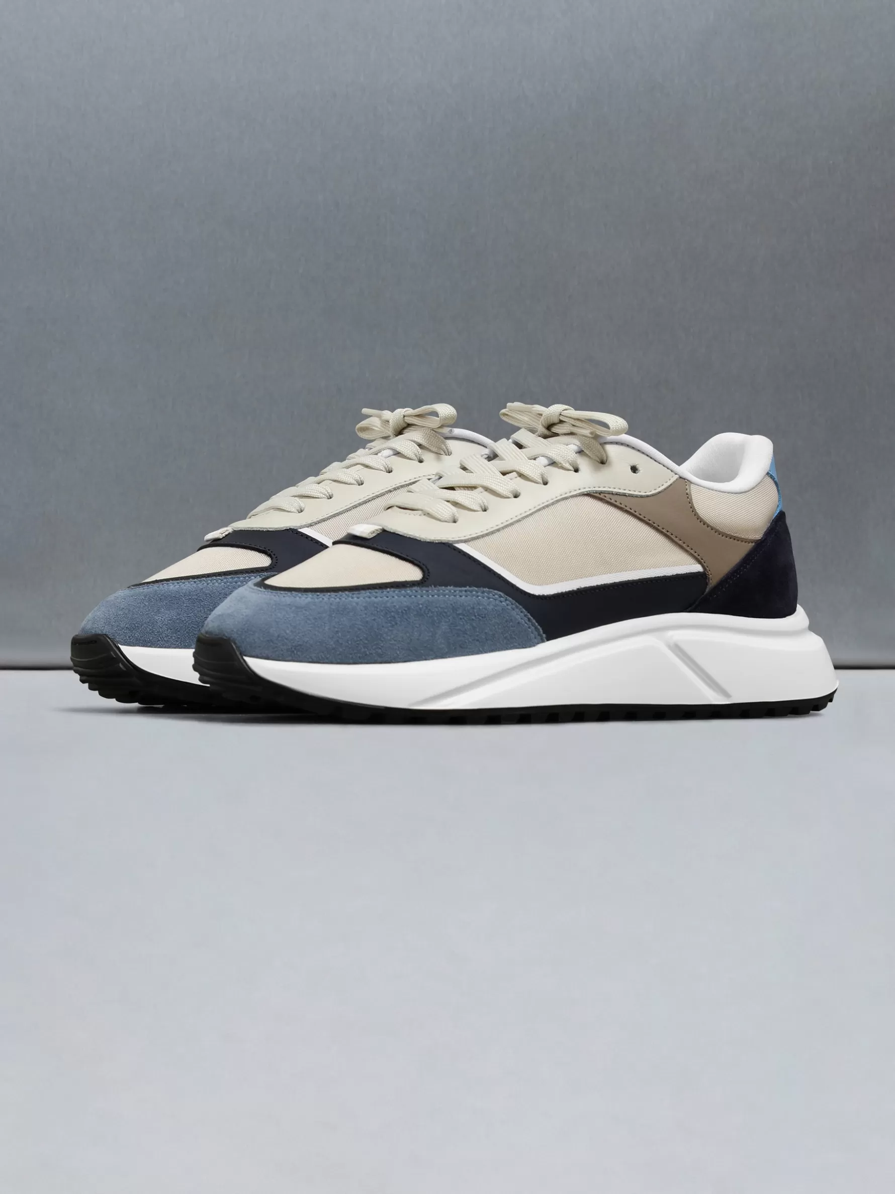 ARNE Technical Runner - Desert Blue