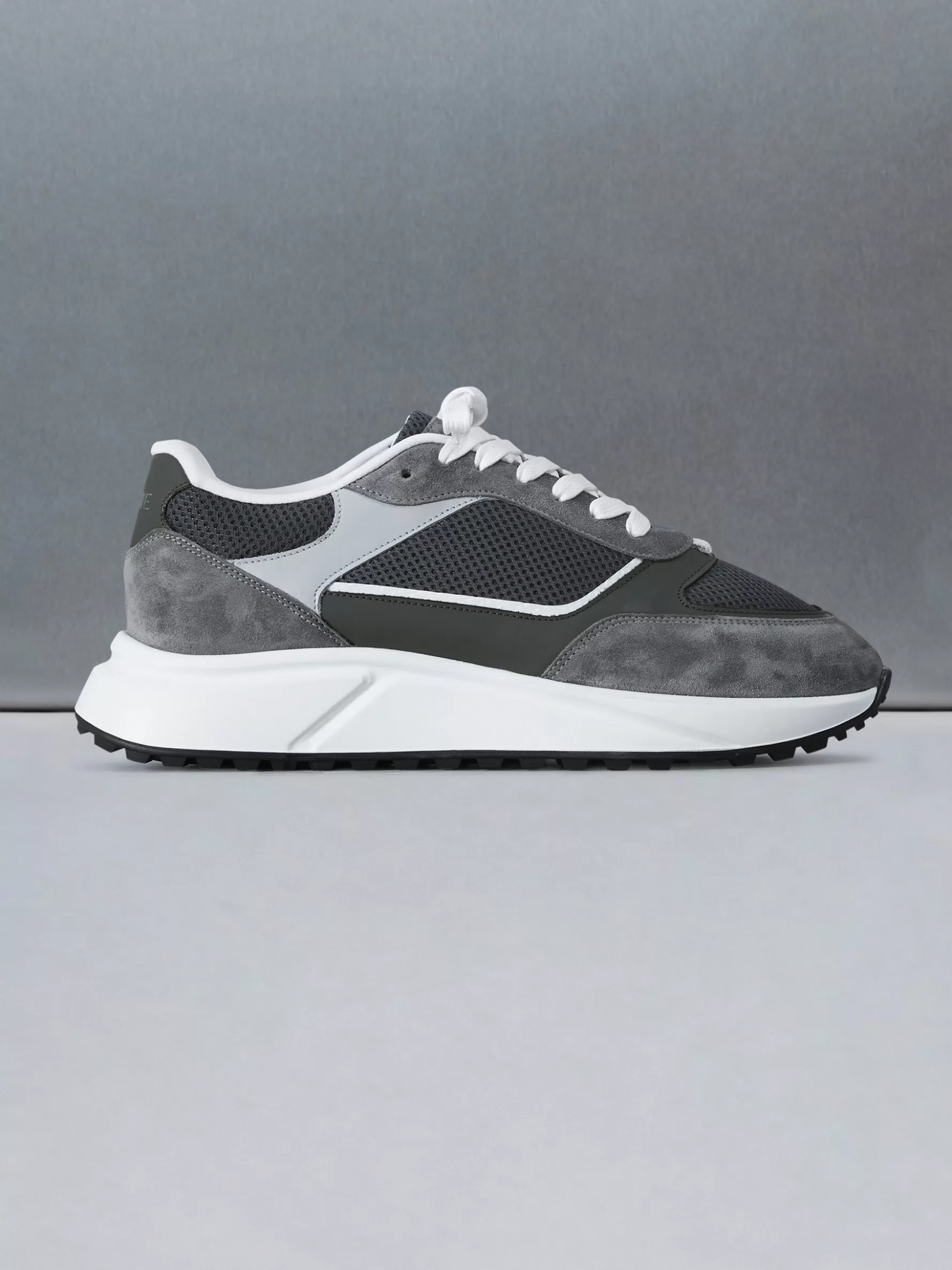 ARNE Technical Runner - Forest Grey