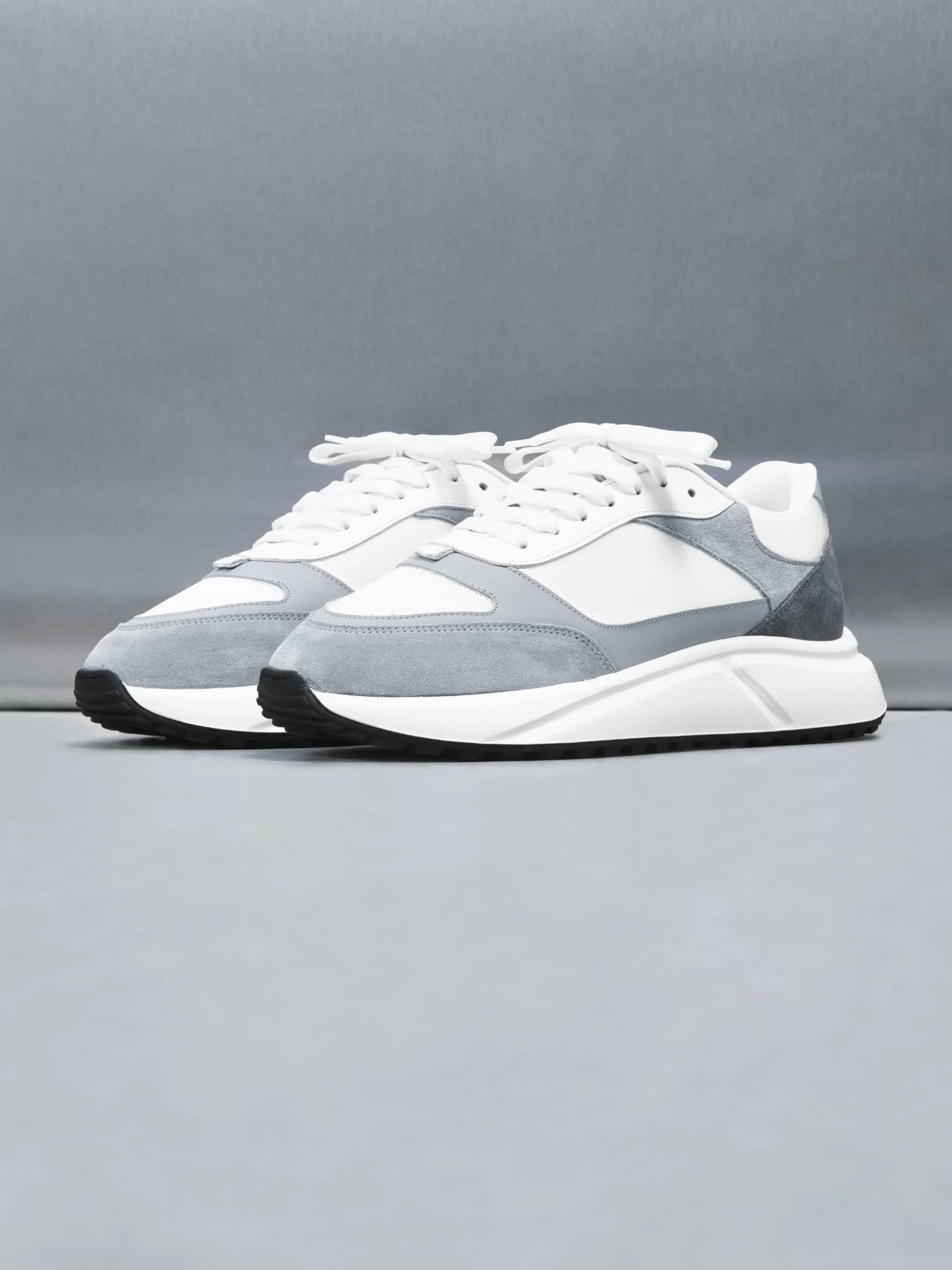 ARNE Technical Runner - White Grey