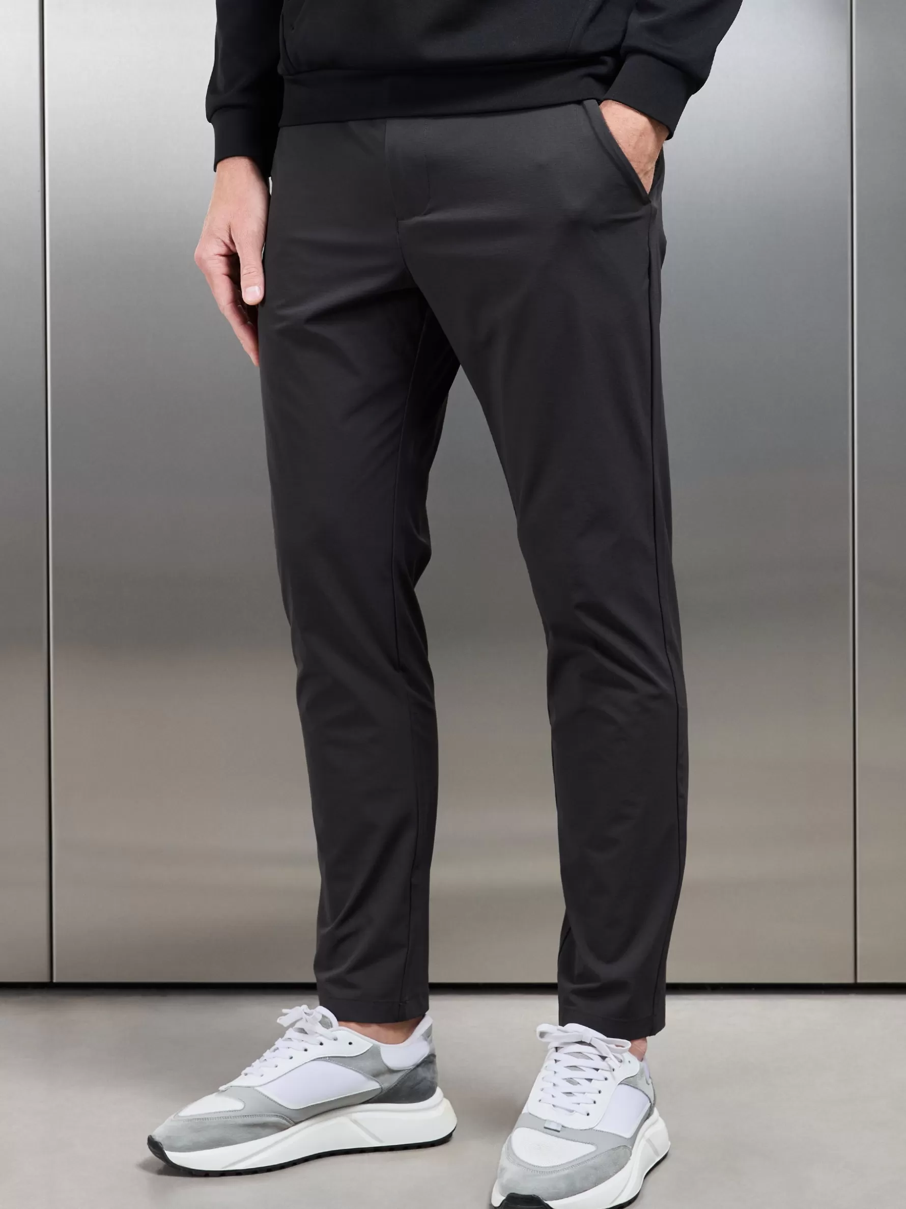 ARNE Technical Tailored Trouser -