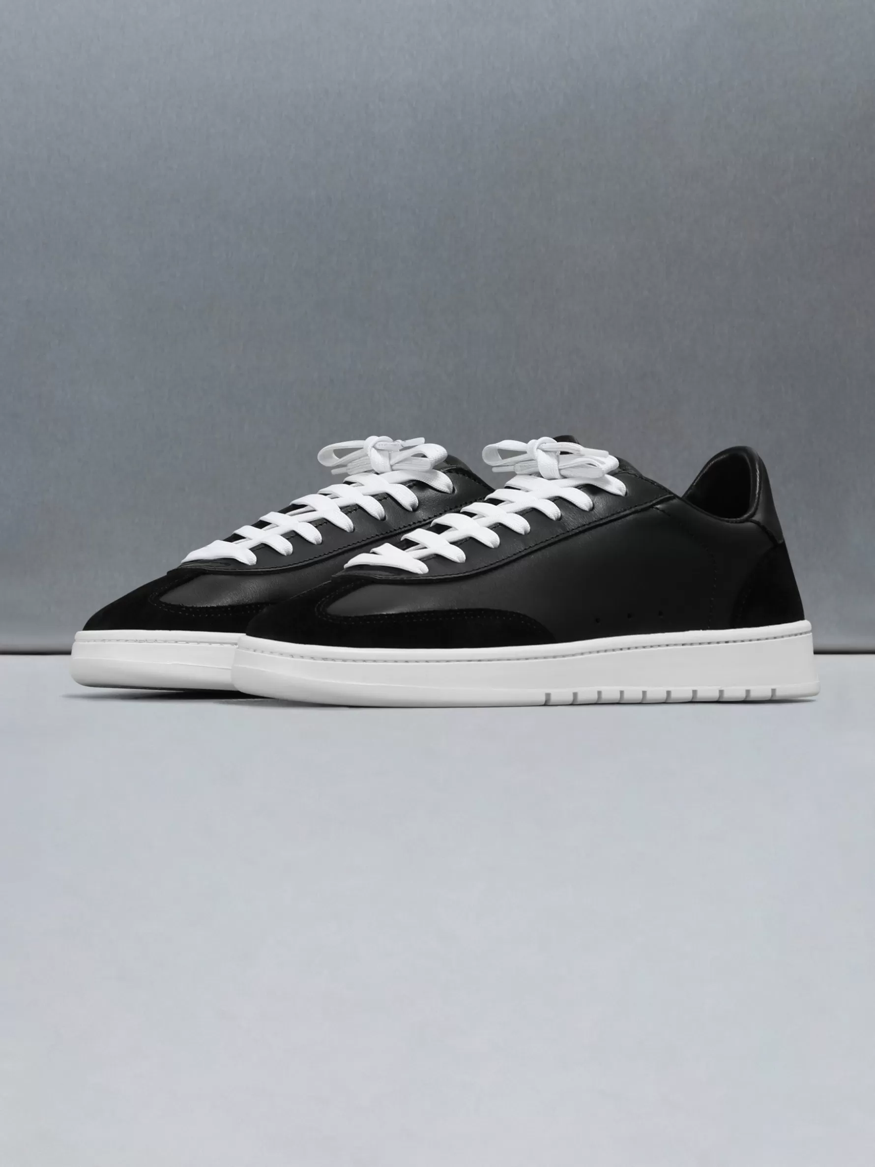 ARNE Tennis Trainer -