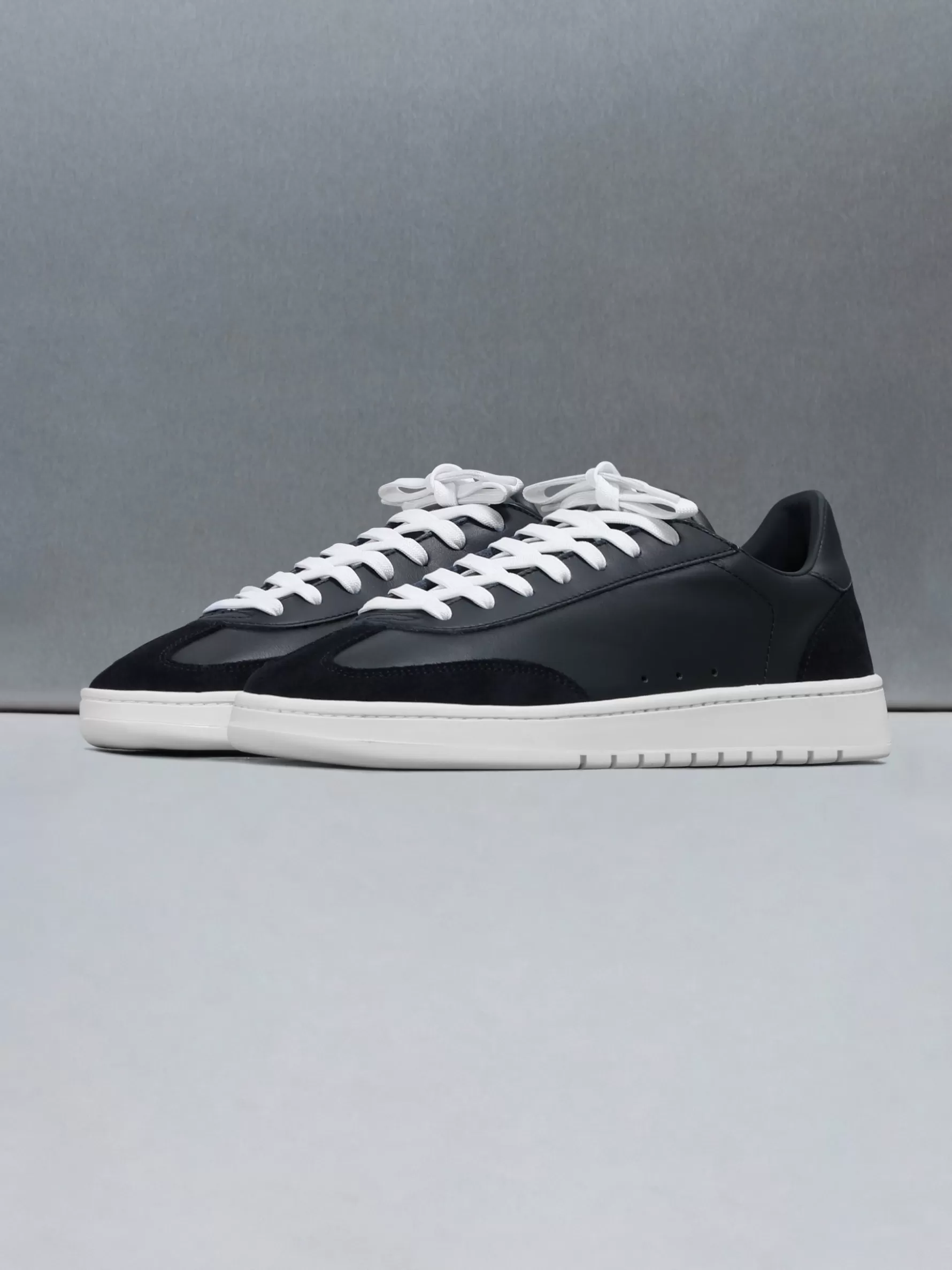 ARNE Tennis Trainer -