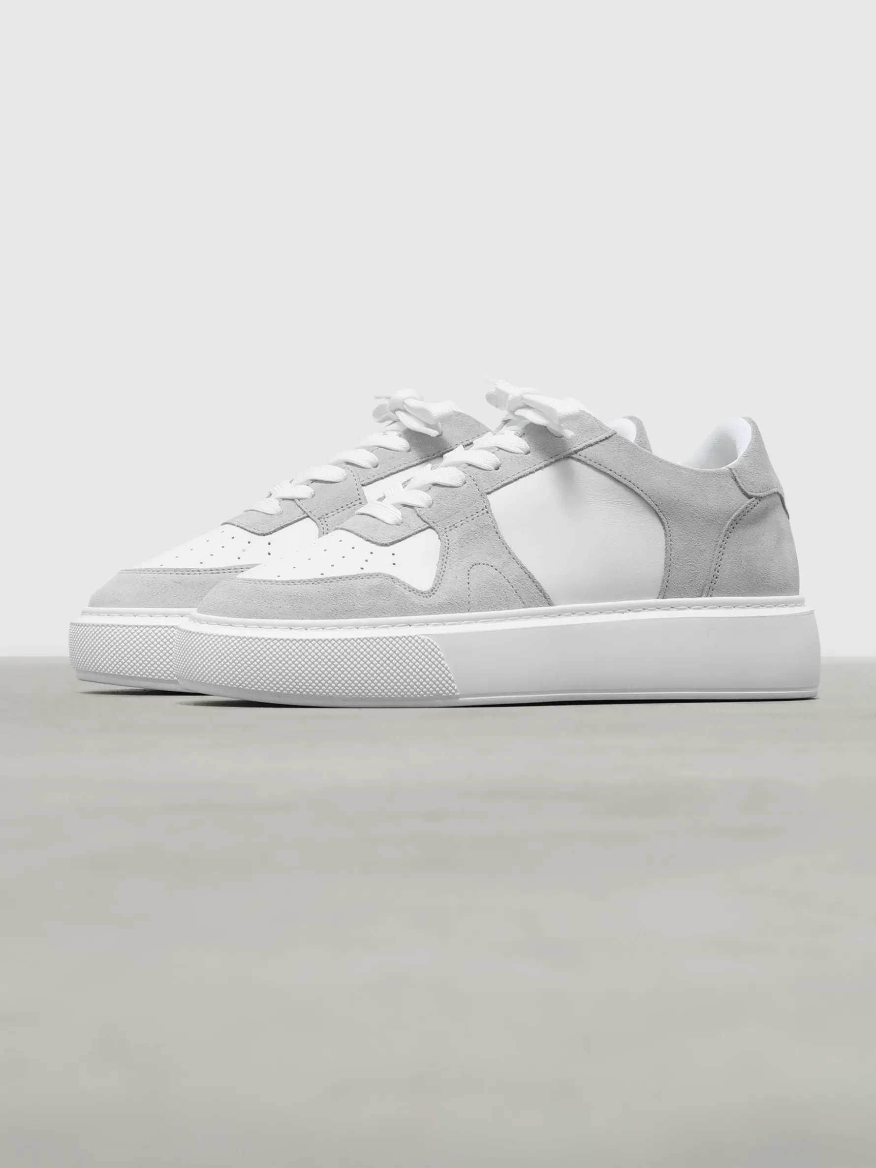 Women ARNE Womens Court Trainer - White Mid Grey